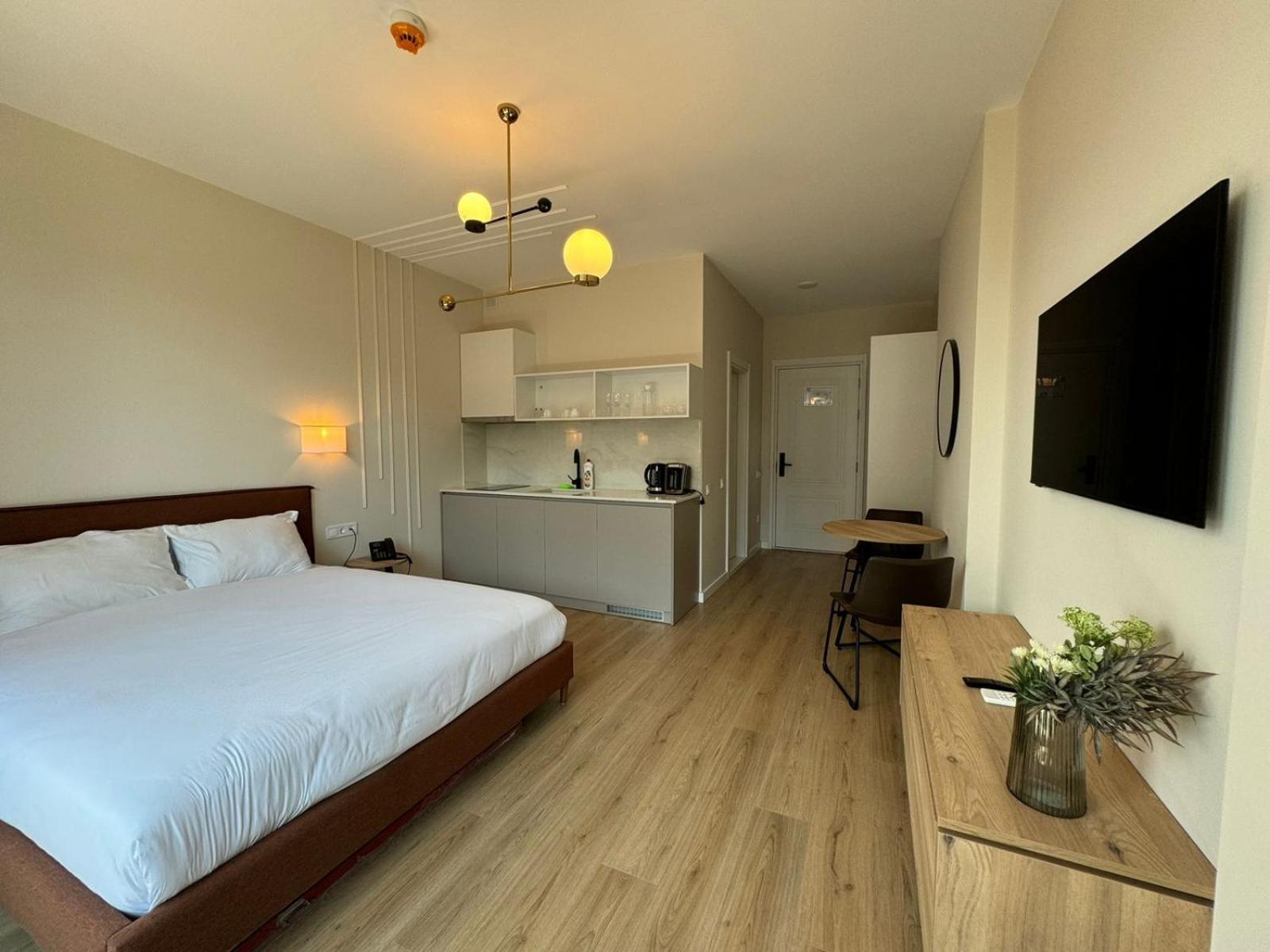 Nova Concierge Aparthotel Batumi Exterior photo