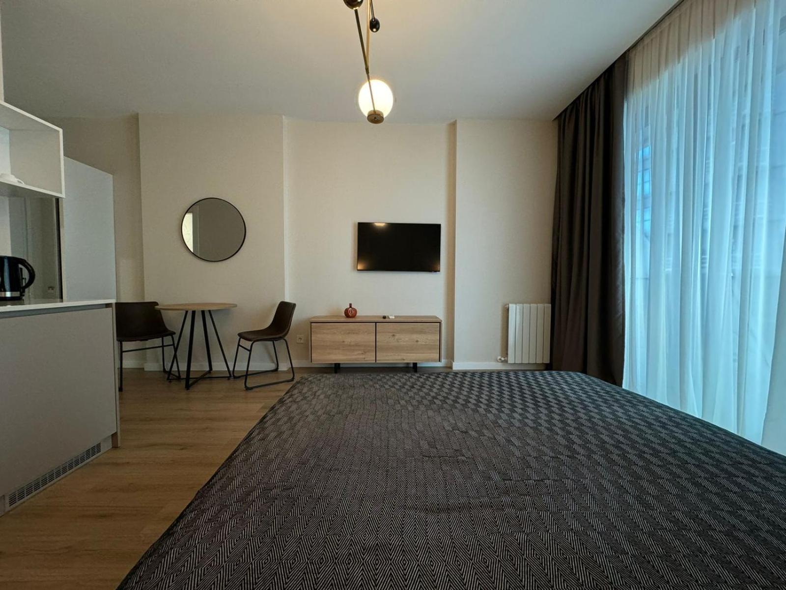 Nova Concierge Aparthotel Batumi Exterior photo