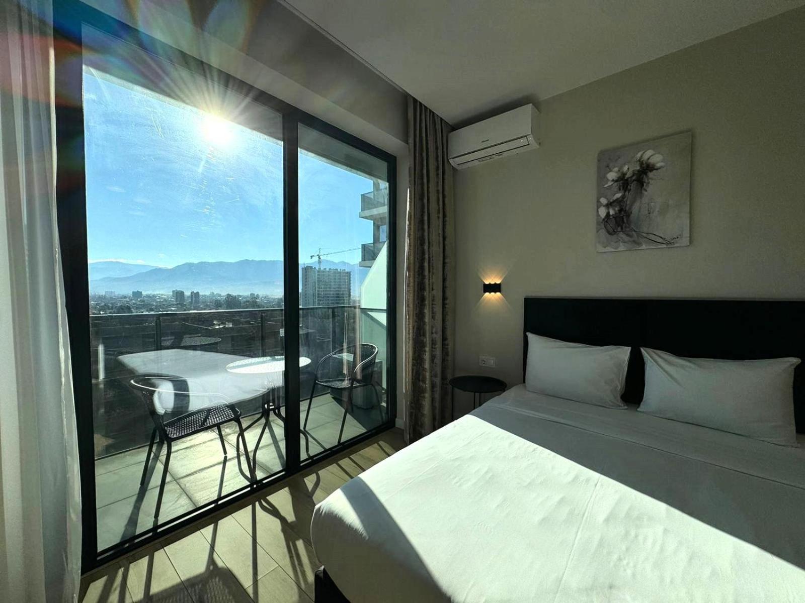 Nova Concierge Aparthotel Batumi Exterior photo
